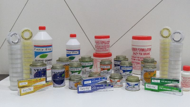 CPVC Solvent Cement in Tin