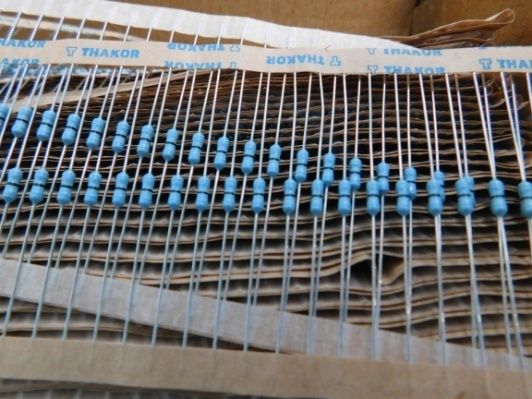 Thakor Metal Film Resistor 01