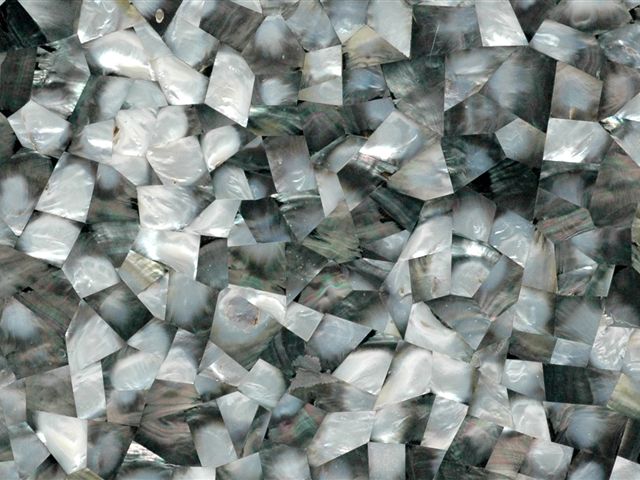 Black MOP Random Cut