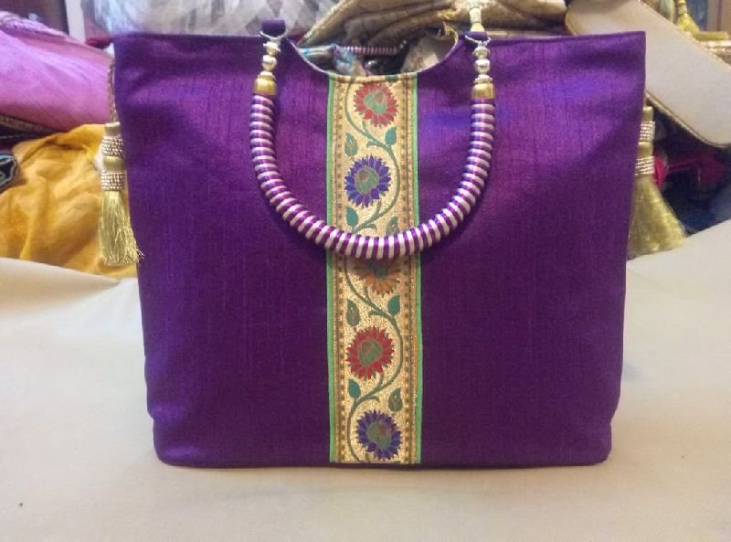 Ladies Handicraft Handbag 02