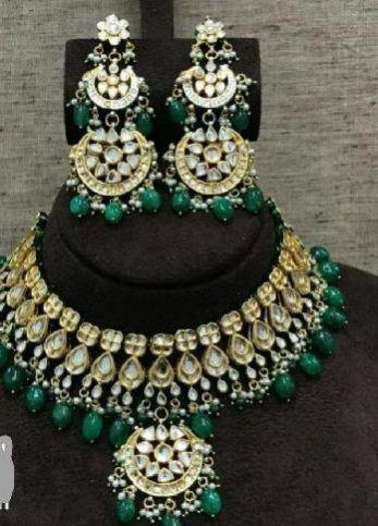 Choker Necklace Set 01