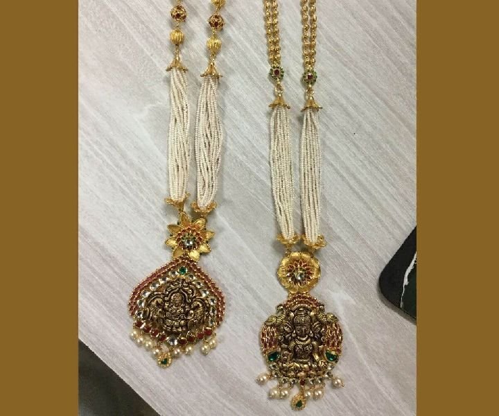 Pearl Collection Necklace 01