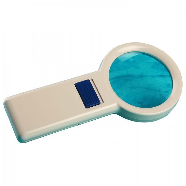 Solo LED Magnifier 02