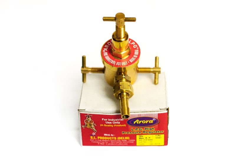LPG Regulator Without Meter 01