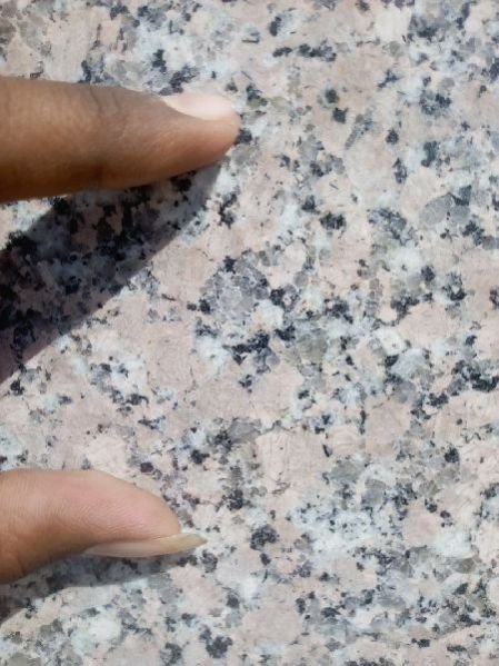 Lite Rosy Granite Slabs 02