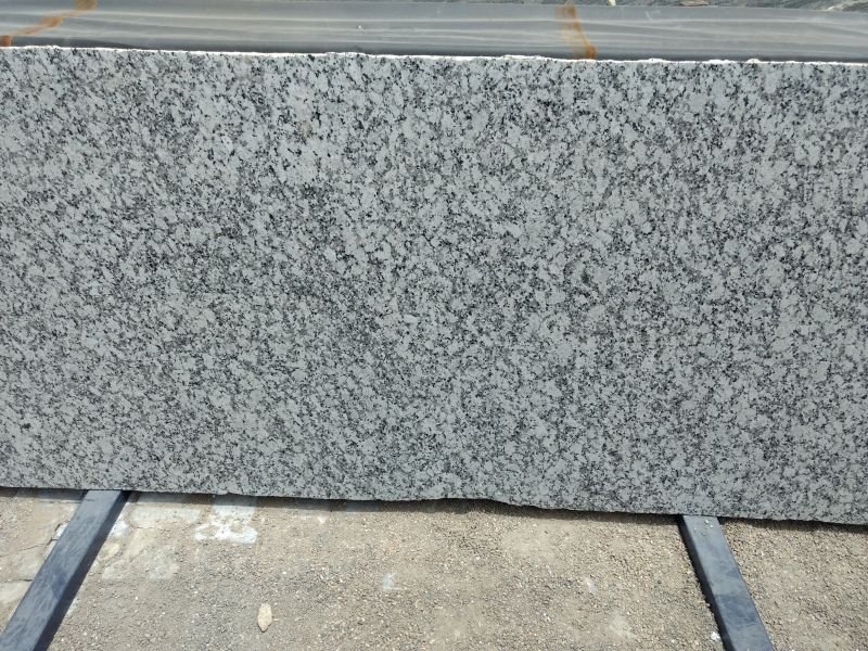 P White Granite Slabs 01