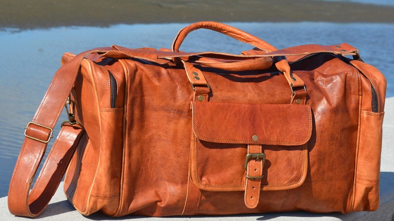 Handmade Leather Solid Duffel Travel Bag