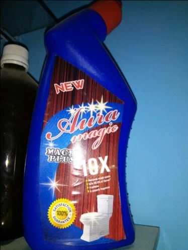 Aura magic Toilet Cleaner 01