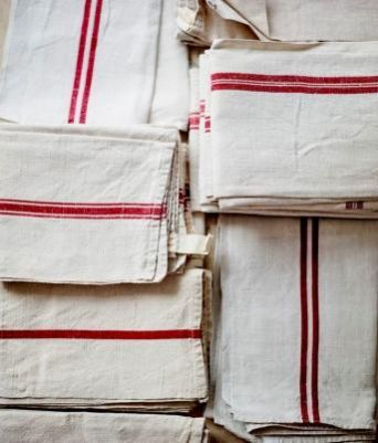 Plain Linen Tablecloth 02