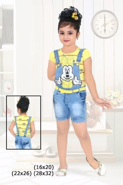 Girls Dungaree 03