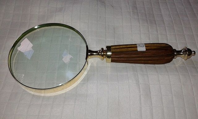 Brass Magnifire Glass Wooden Lineing Handle