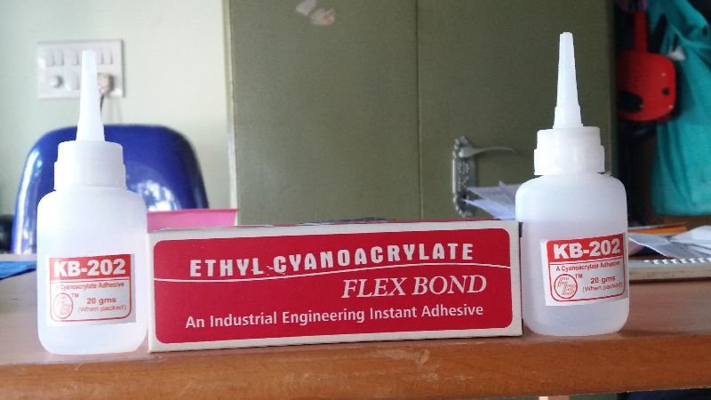 Cyanoacrylate Adhesive 02