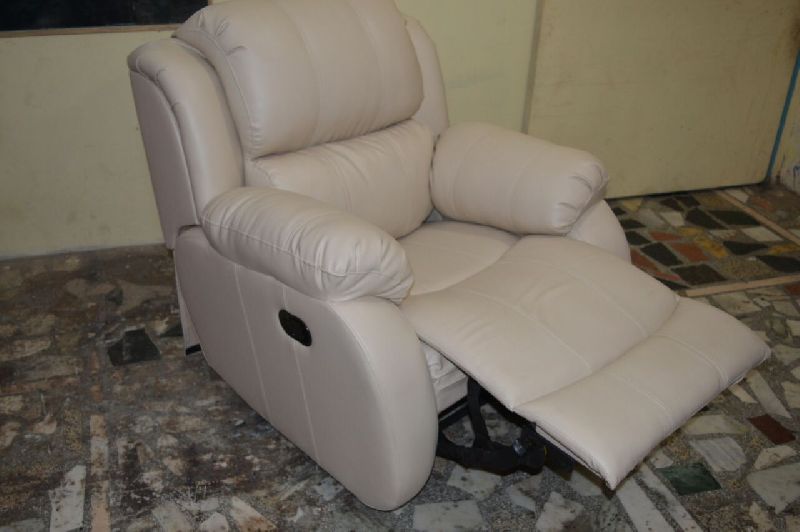 AKVA7170 Theater Single Chair