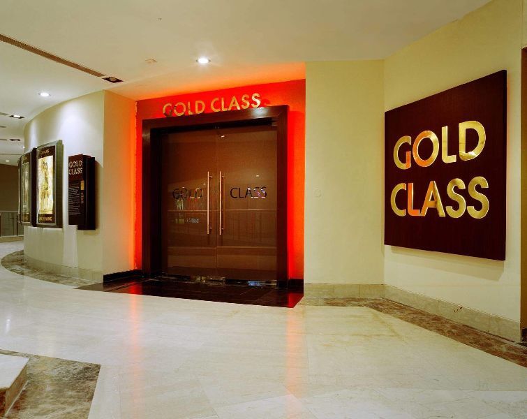 Corridor Decoration 18