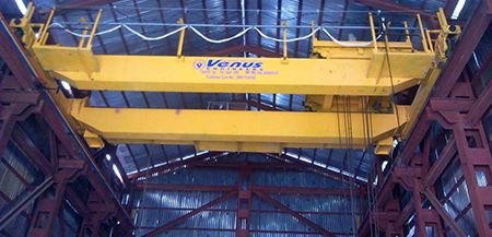 OVERHEAD EOT DOUBLE GIRDER CRANE