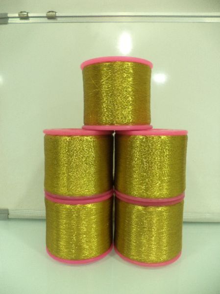 Weaving Zari Thread 04