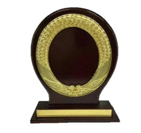 Exclusive Wooden Trophies 02