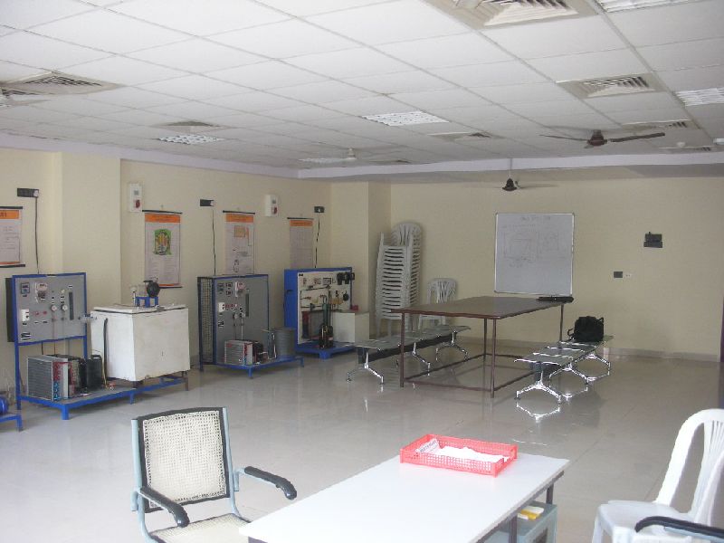 Laboratory Refrigeration & Air Conditioning Equipment