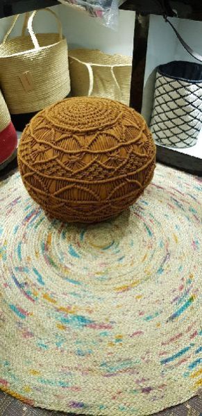 Woven Pouf 01