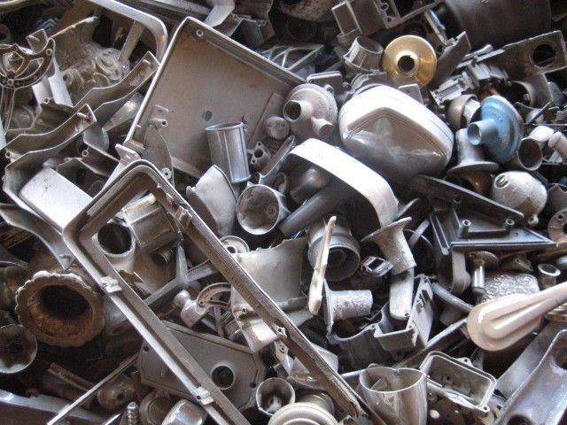 Zinc Die Cast  Scrap 02