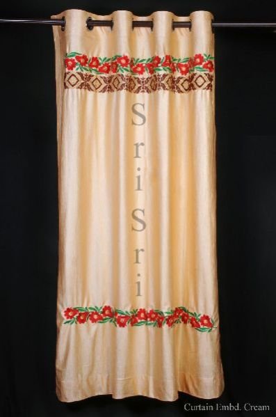 Curtain Embd. Cream