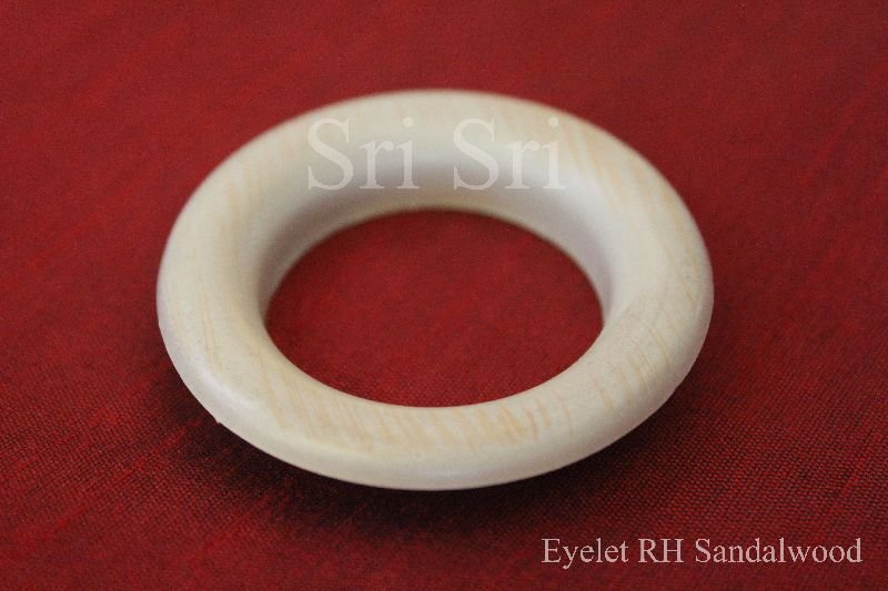 Eyelet RH Sandalwood