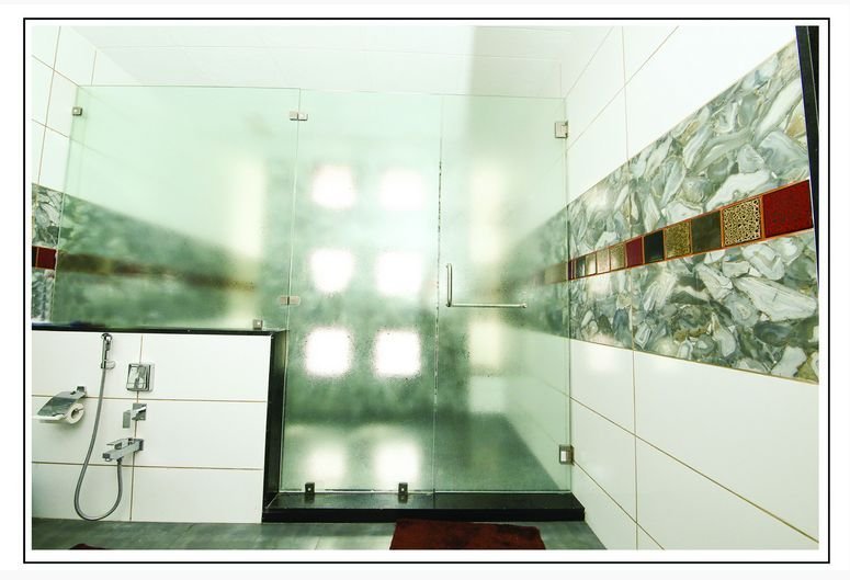 Glass Shower Partition 01