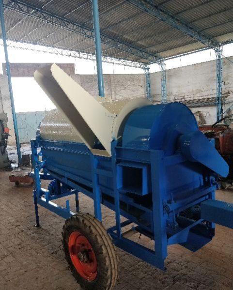 15 HP Paddy Thresher 01