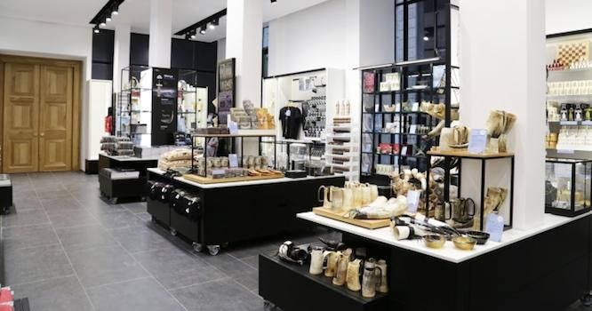 Retail Store Interior Designing 04