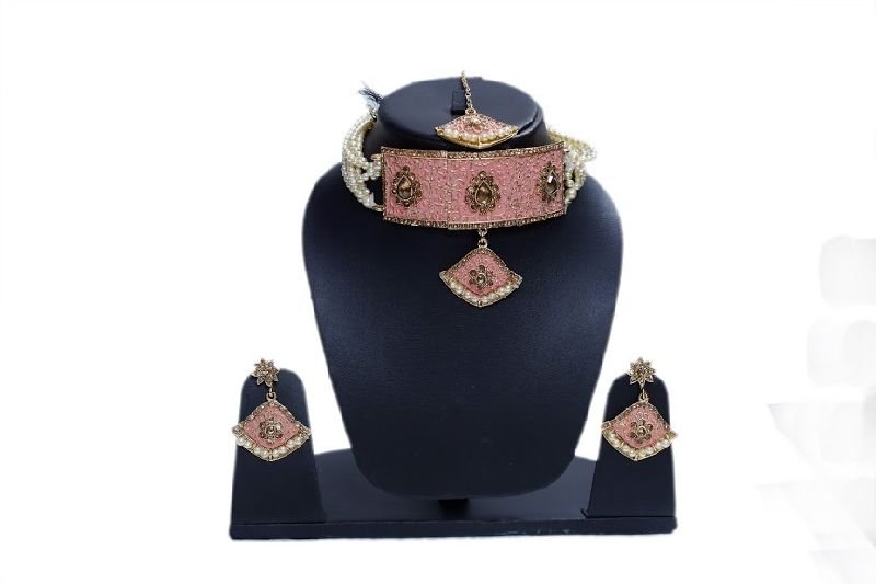 Pastel Pink Pearl Choker Necklace Set