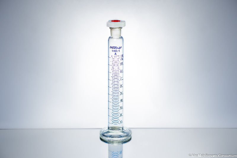 Graduated Cylinder with Pp Stopper