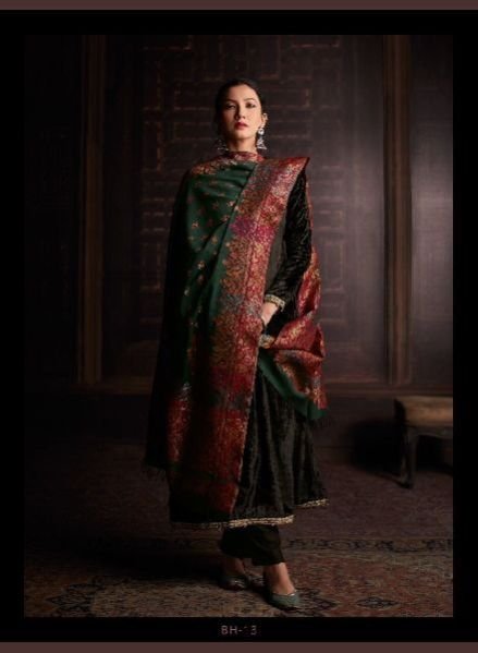 BH-13 Varsha Baidehi Woolen Suit Material
