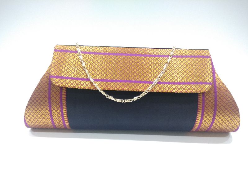 Pure Paithani Damaru Clutch Black