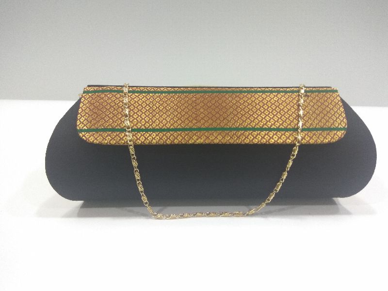 Pure Paithani Zari Clutch Black