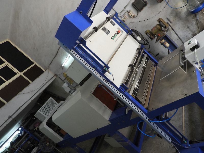 Semi Shrink Wrapping Machine