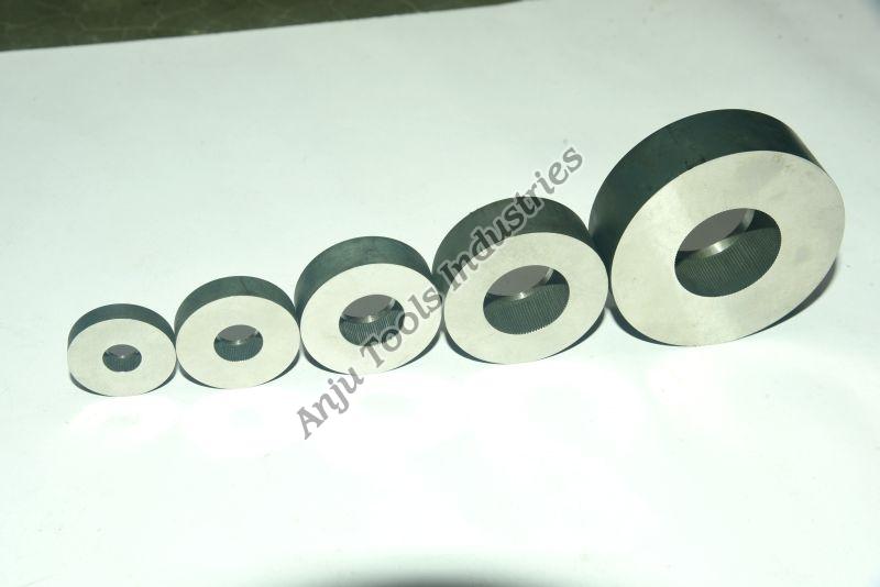 DSC 2364 Knurling Top Nib