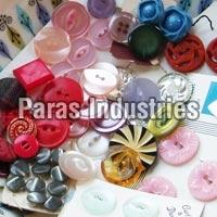 Plastic Buttons 04