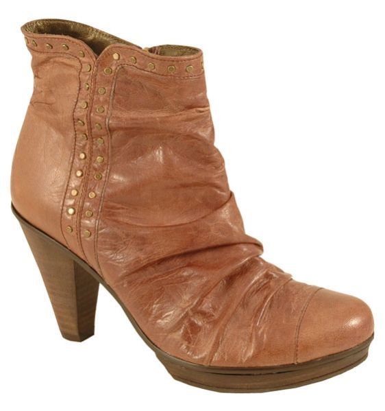 Ladies Leather Boots