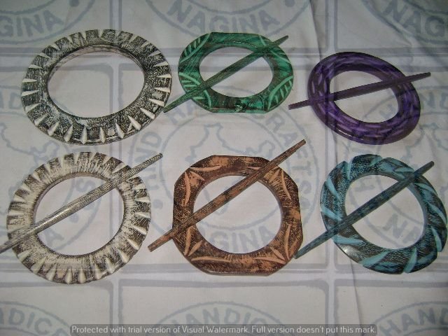 HHC175 Wooden Curtain Tie Back