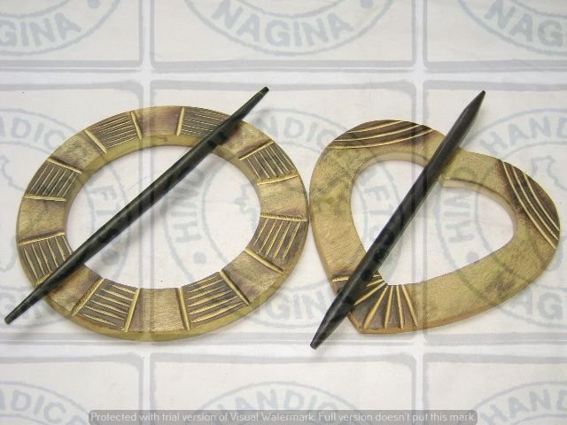 HHC177 Wooden Curtain Tie Back