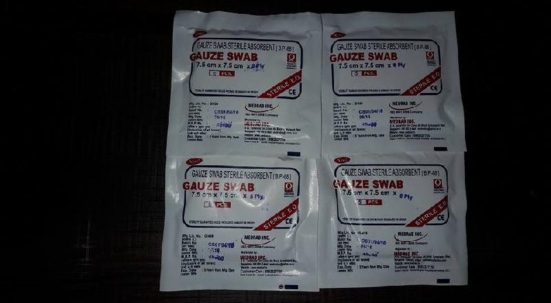 Sterile Absorbent Gauze Swab 01