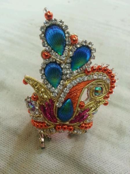 Laddu Gopal Mukut 01