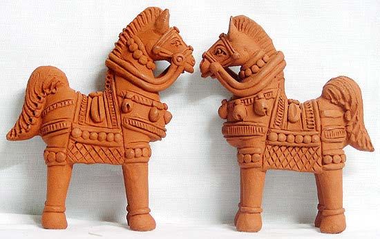 Terracotta Horse Statue 02