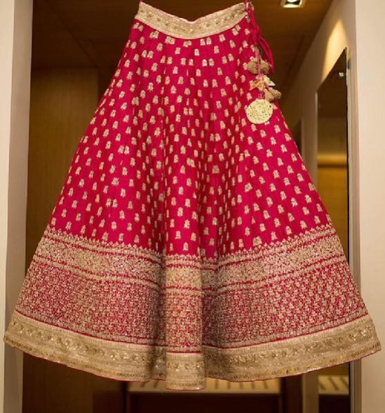 Designer Lehenga Choli 02