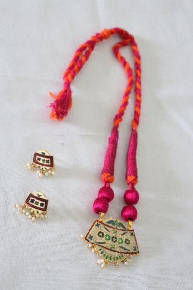 Meenakari Pendant Set 03