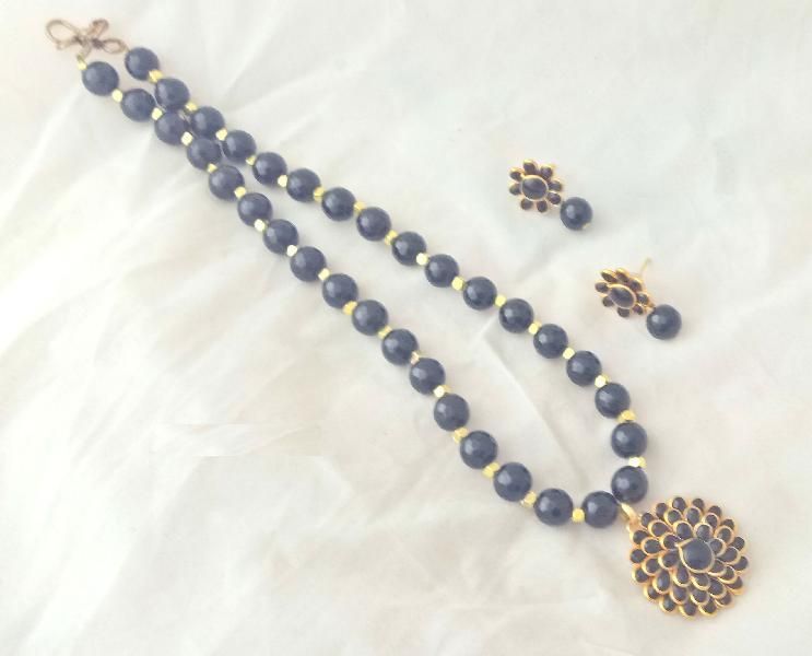 Semi Precious Kundan Necklace Set 04