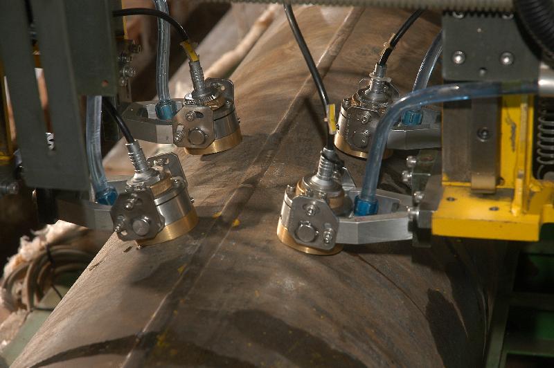 Longitudinally Welded Saw Pipe UT Inspection System 05