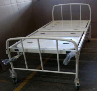 Fully Fowler Bed with Caster