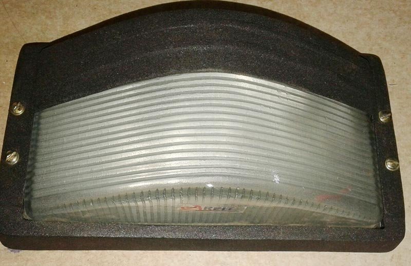 Aluminium Full Casting Hut Glass