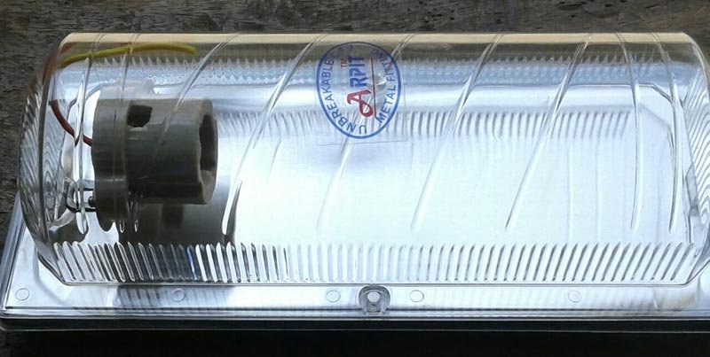 Square CFL Unbreakable